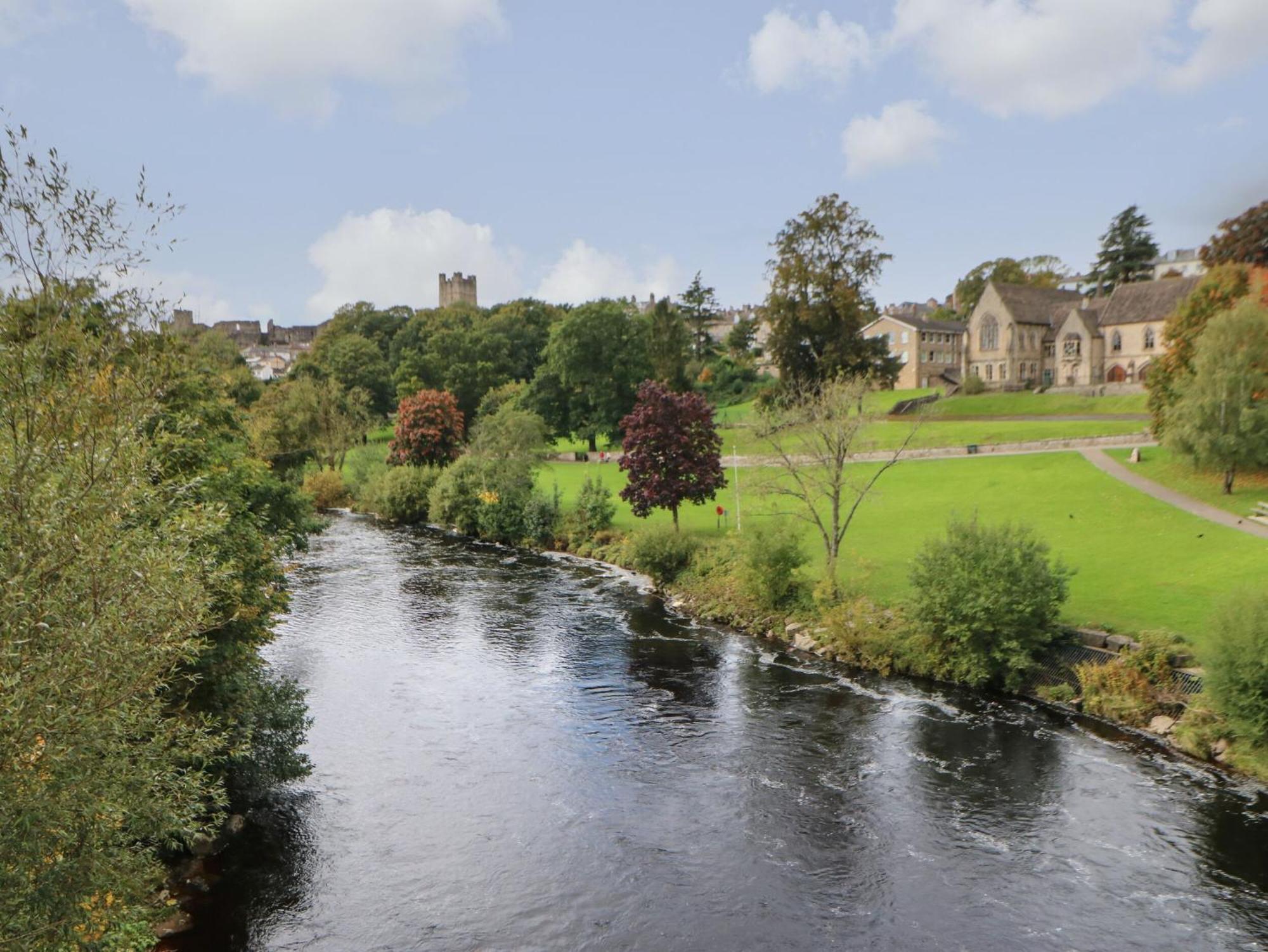 King'S Cottage Crakehall エクステリア 写真